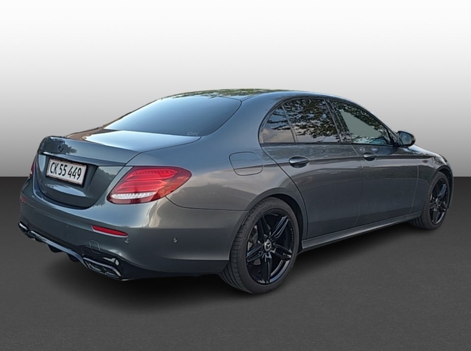 Mercedes E220 d 2,0 AMG Line aut. 4d