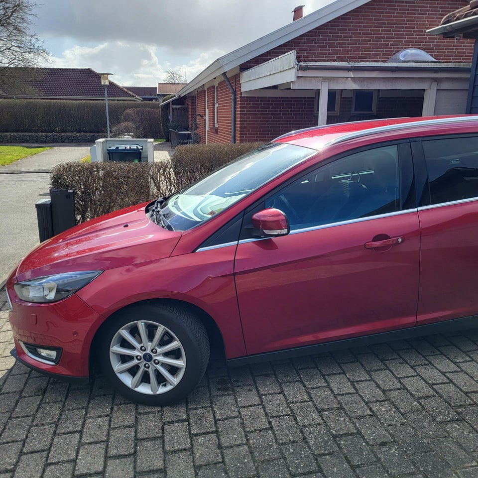 Ford Focus 1,0 SCTi 125 Titanium stc. 5d