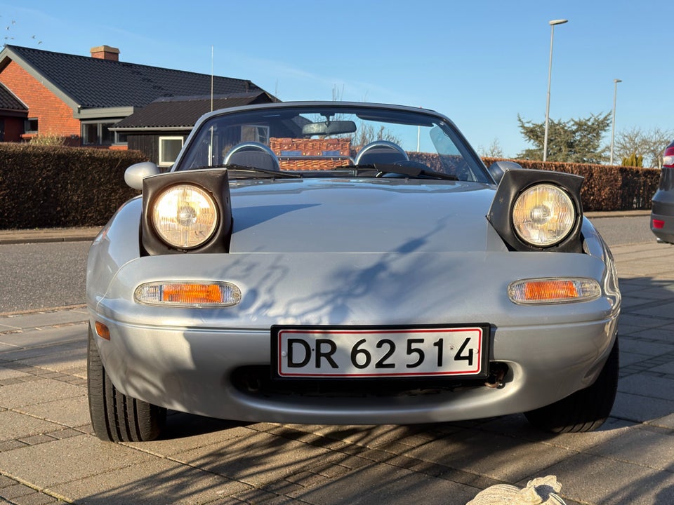 Mazda MX-5 1,6  2d