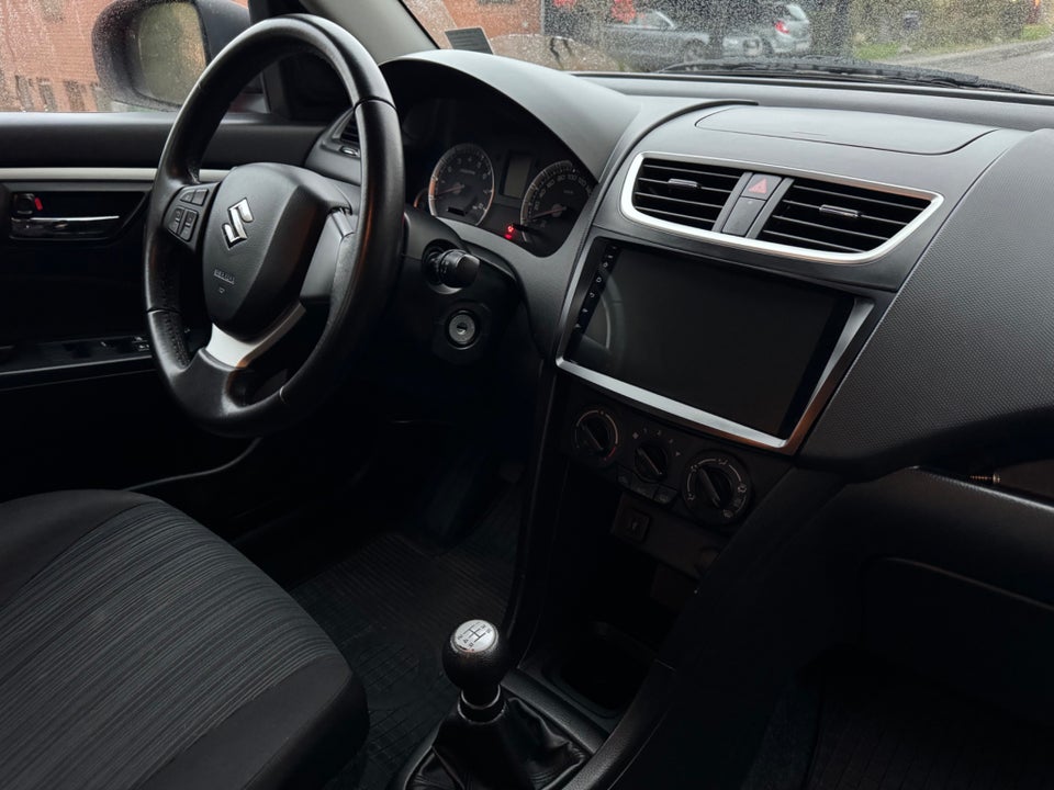 Suzuki Swift 1,2 Dualjet Comfort 5d