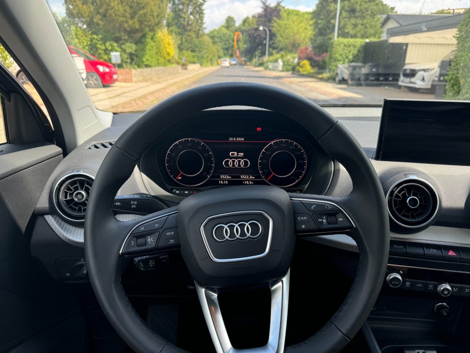 Audi Q2 35 TFSi Prestige S-tr. 5d