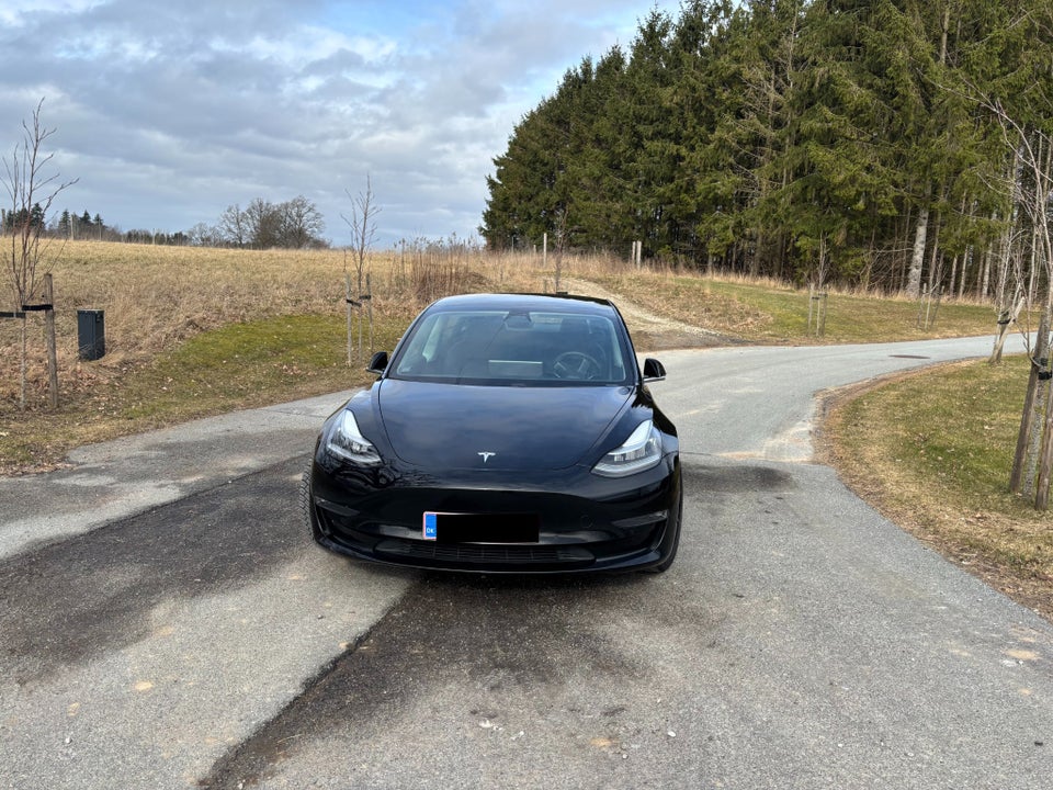 Tesla Model 3 Performance AWD 4d