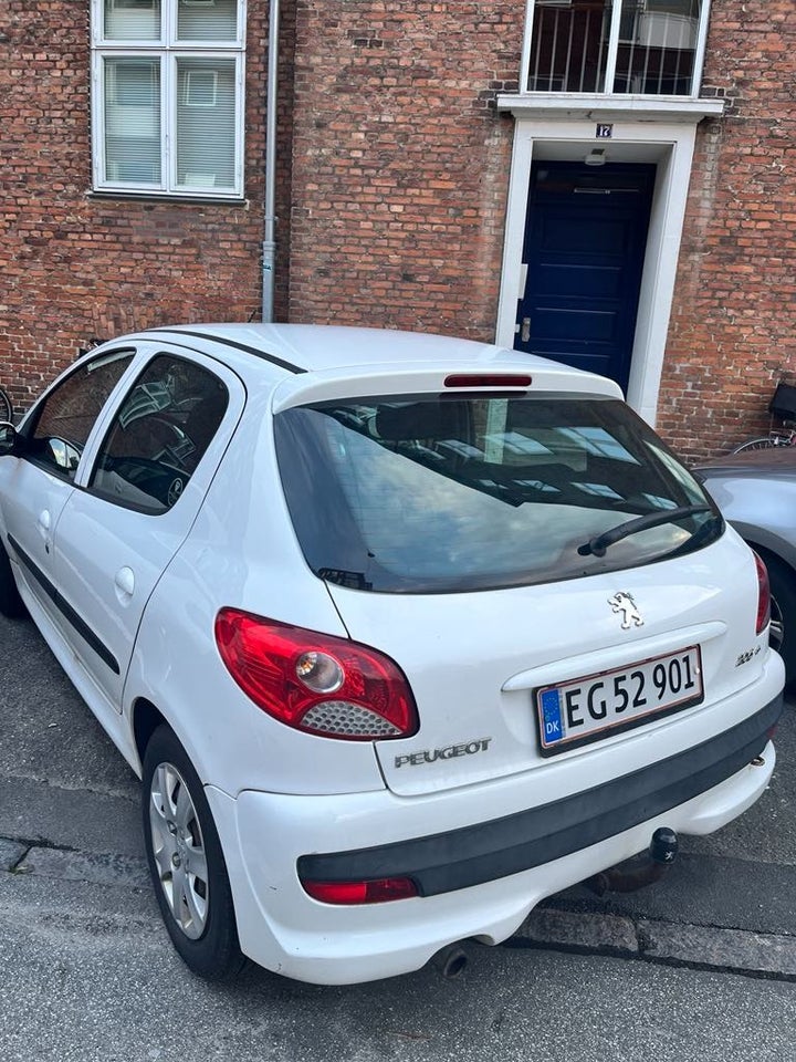 Peugeot 206+ 1,4 Comfort+ 5d