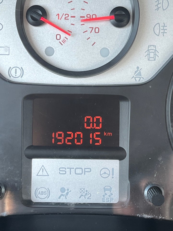 Peugeot Partner Tepee 1,6 HDi Comfort+ 5d