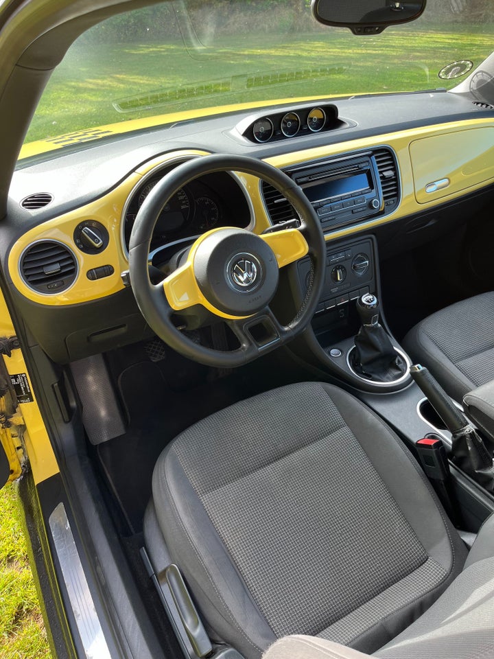 VW The Beetle 1,6 TDi 105 Design 2d