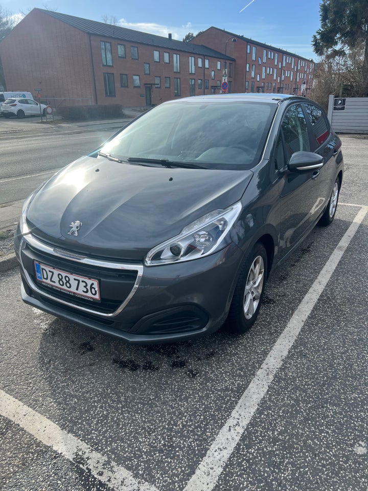 Peugeot 208 1,2 VTi 82 Active 5d