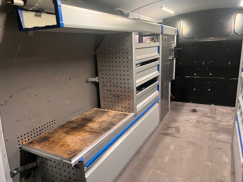 VW Transporter 2,0 TDi 204 Kassevogn DSG lang