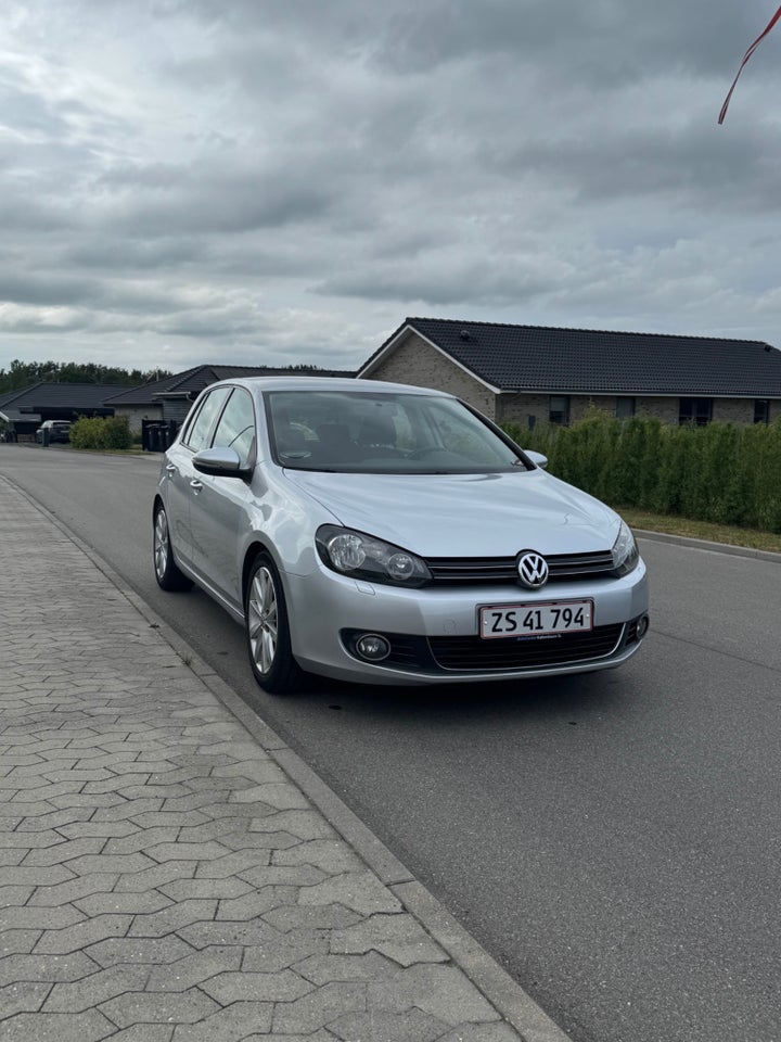 VW Golf VI 1,4 TSi 122 Highline 5d