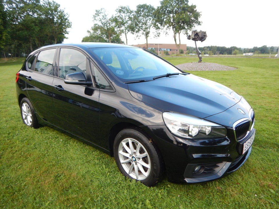 BMW 220d 2,0 Active Tourer Advantage aut. 5d