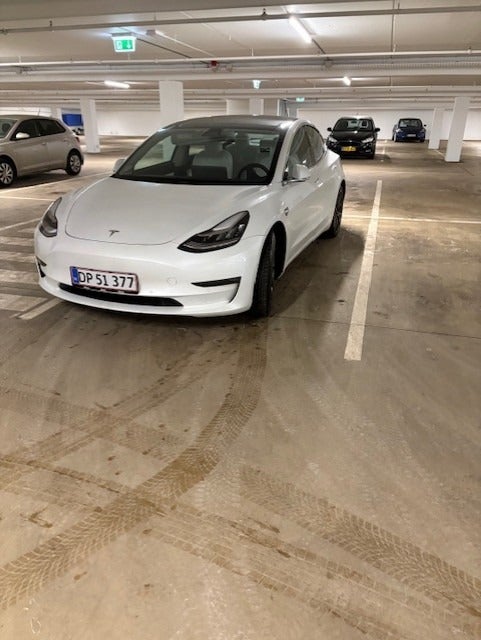 Tesla Model 3 Performance AWD 4d