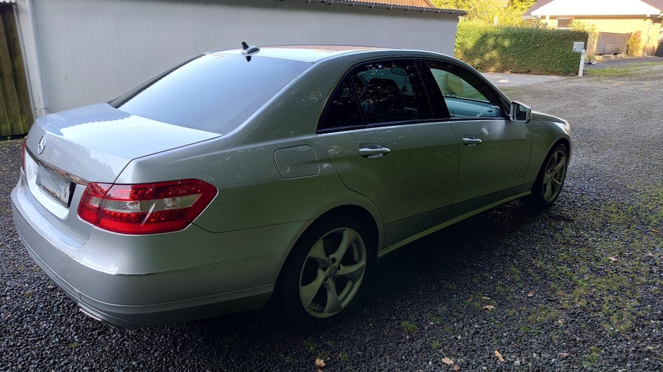 Mercedes E200 2,2 CDi Elegance aut. BE 4d