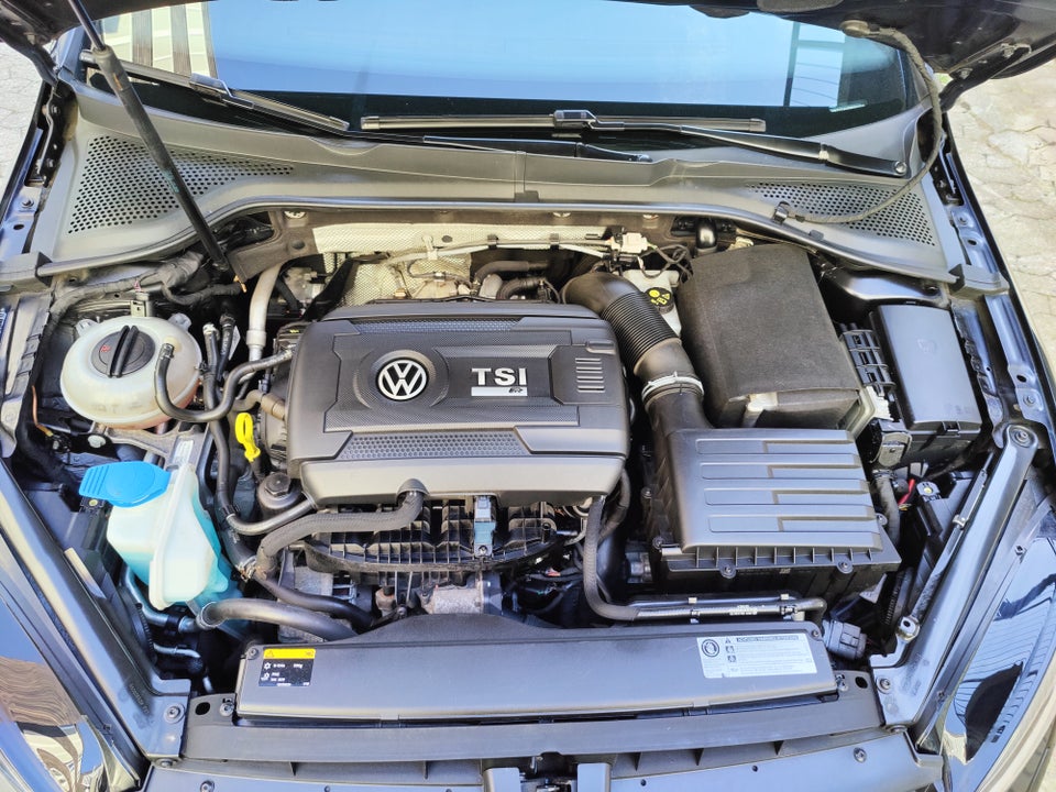 VW Golf VII 2,0 R Variant DSG 4Motion BMT 5d