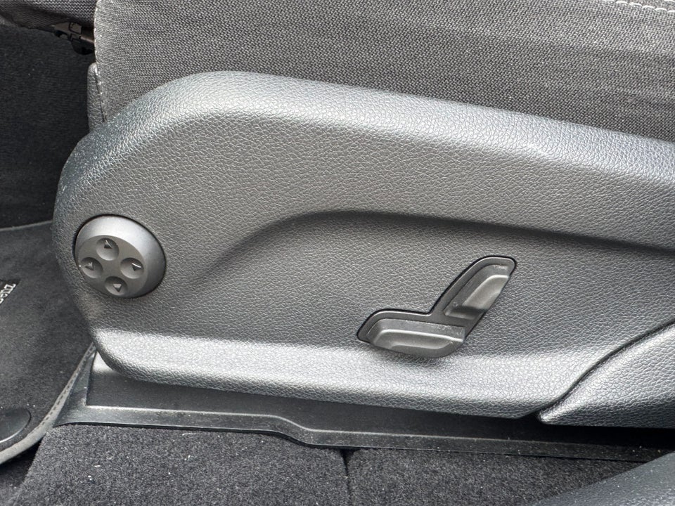 Mercedes EQC400 4Matic 5d