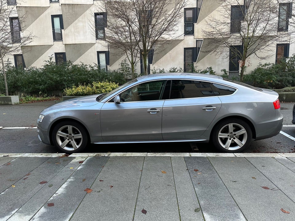 Audi A5 1,8 TFSi 144 S-line Sportback Multitr. 5d