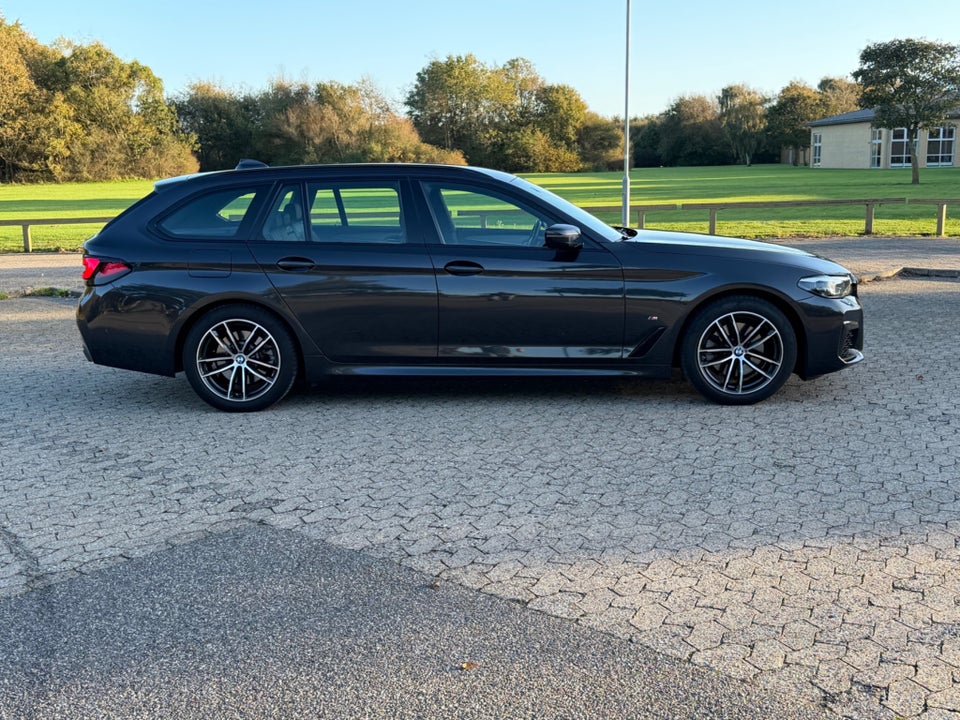 BMW 520d 2,0 Touring M-Sport aut. 5d