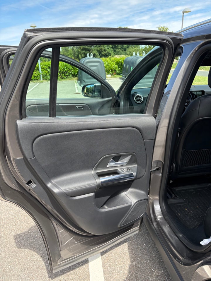 Mercedes EQA250 Electric Art 5d