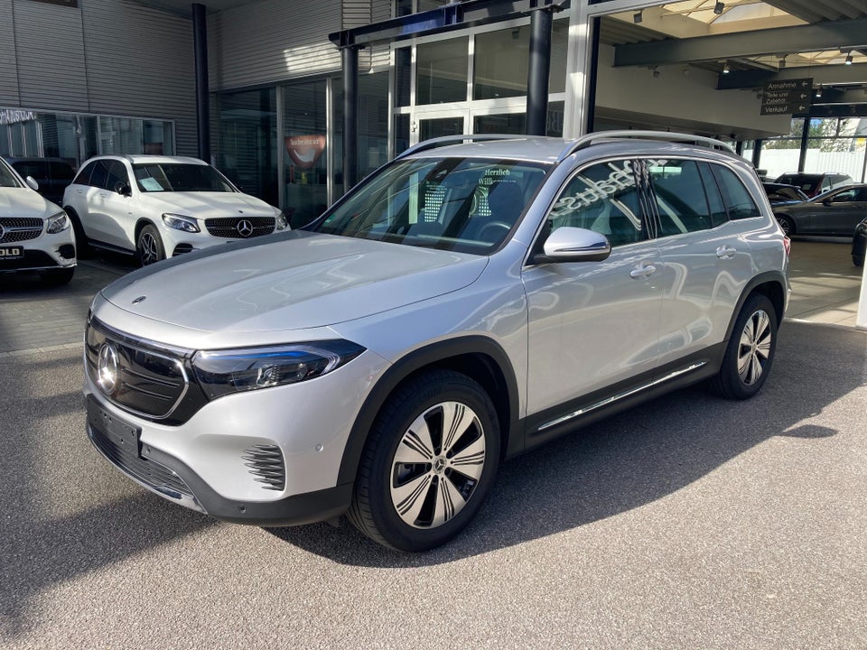 Mercedes EQB250+ Progressive 5d