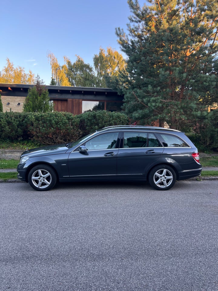 Mercedes C250 1,8 CGi Avantgarde stc. aut. BE 5d