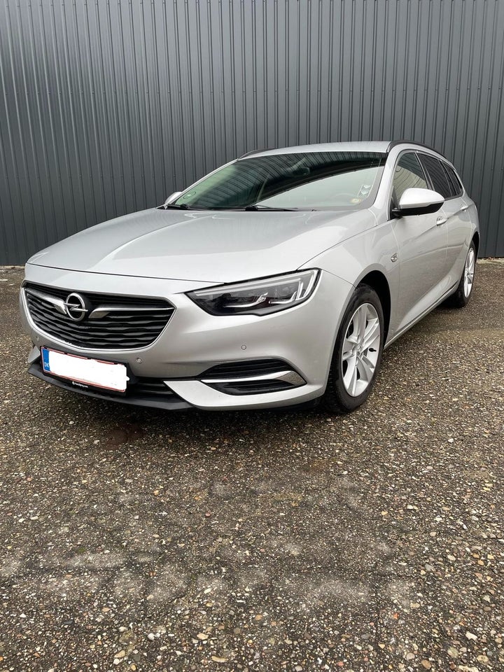 Opel Insignia 1,5 T 140 Excite Sports Tourer 5d