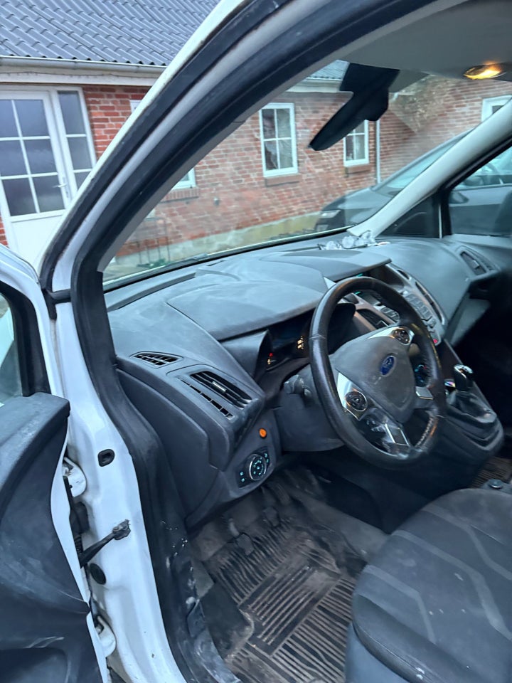 Ford Transit Connect 1,6 TDCi 95 Trend lang 5d