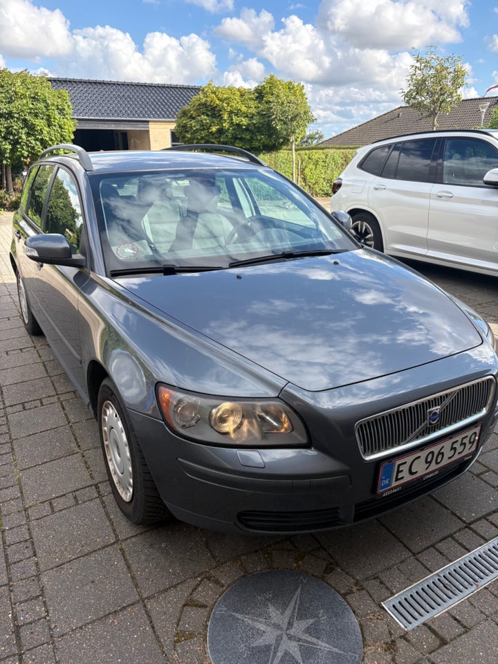 Volvo V50 1,8 Kinetic 5d