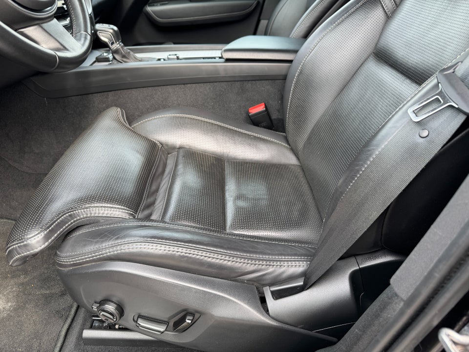 Volvo XC60 2,0 D4 190 Inscription aut. 5d