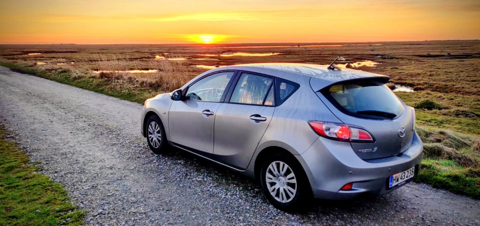 Mazda 3 1,6 DE 115 Premium 5d