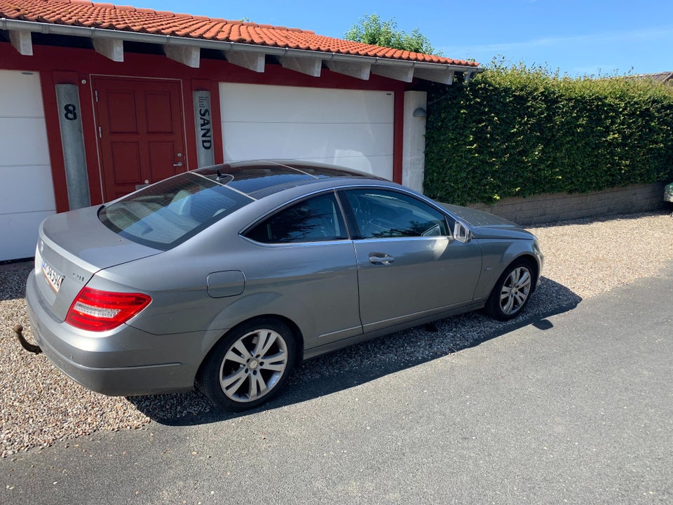 Mercedes C220 2,2 CDi Coupé BE 2d