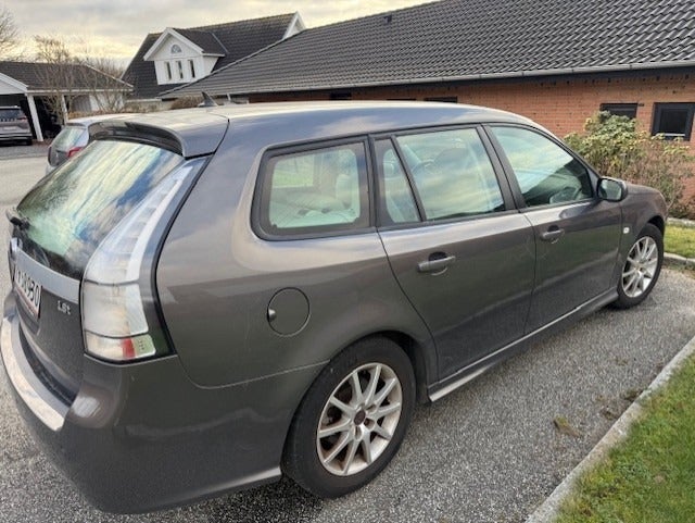 Saab 9-3 1,8 t Linear SportCombi 5d