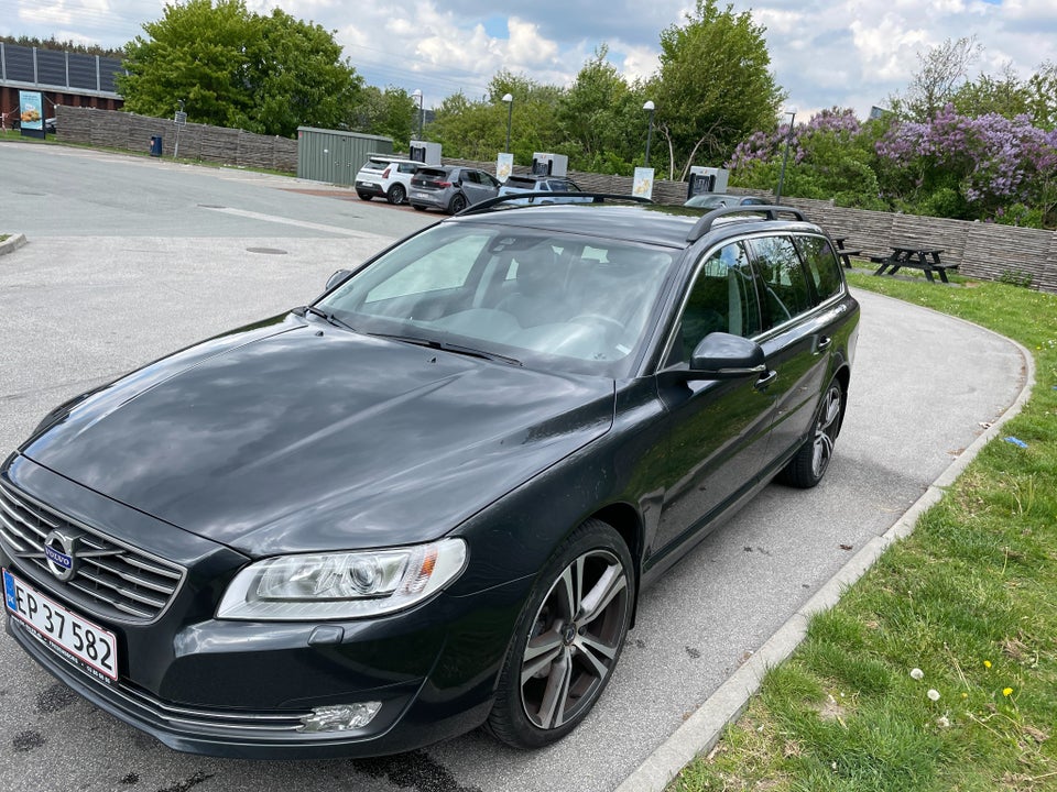 Volvo V70 2,0 T4 190 Momentum aut. 5d