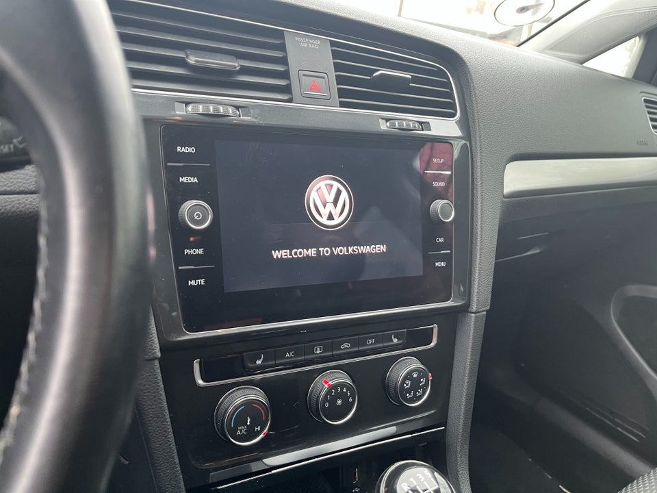 VW Golf VII 1,0 TSi 85 Trendline 5d