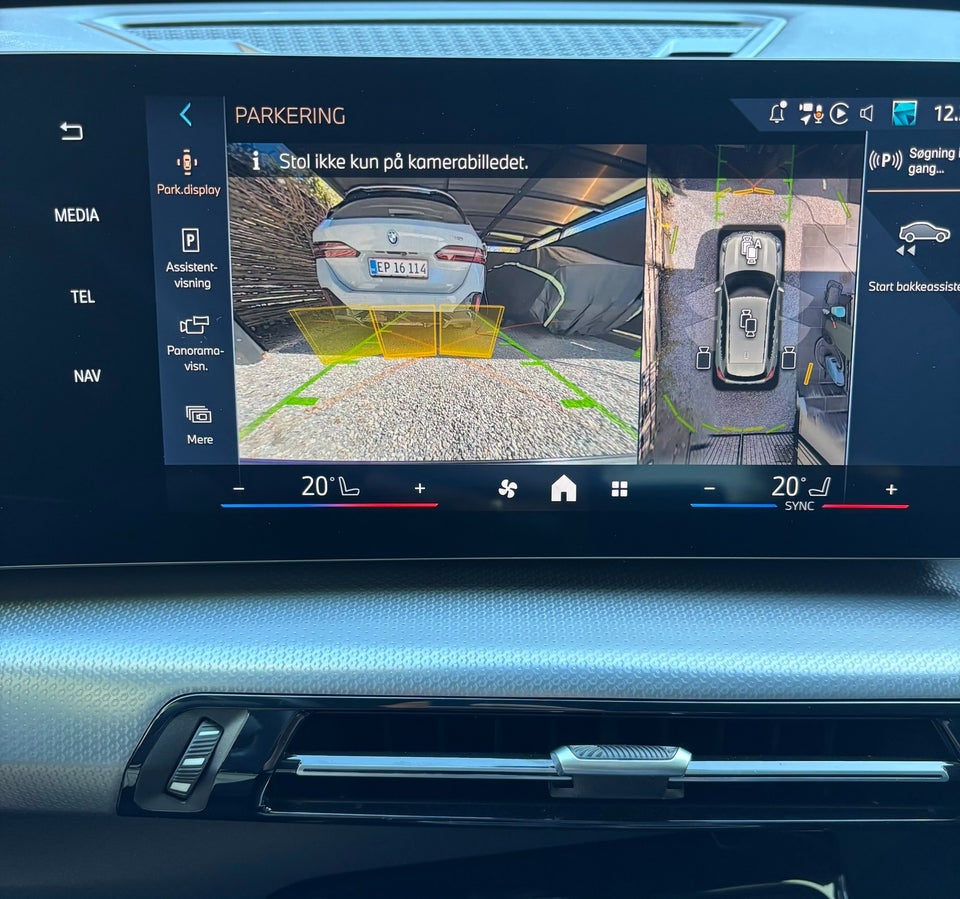 BMW iX1 eDrive20 Fully Charged M-Sport 5d