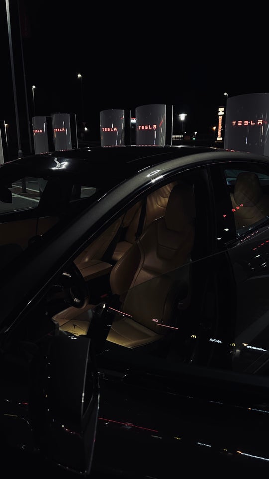 Tesla Model S 70D 5d