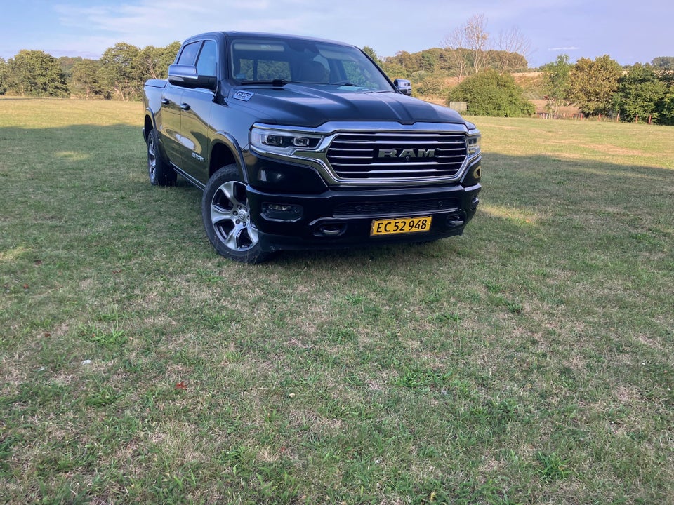 Dodge RAM 1500 5,7 V8 Hemi Longhorn aut. 4d