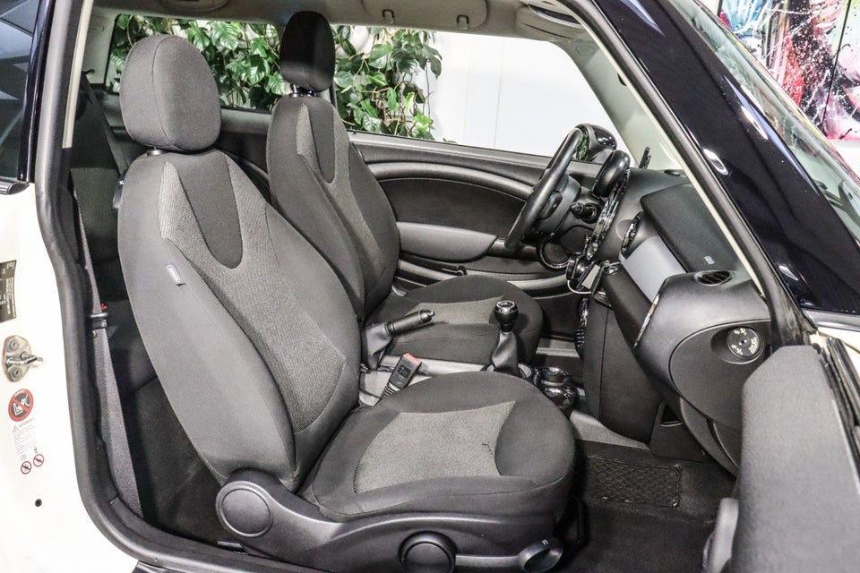 MINI Cooper 1,6 D 3d