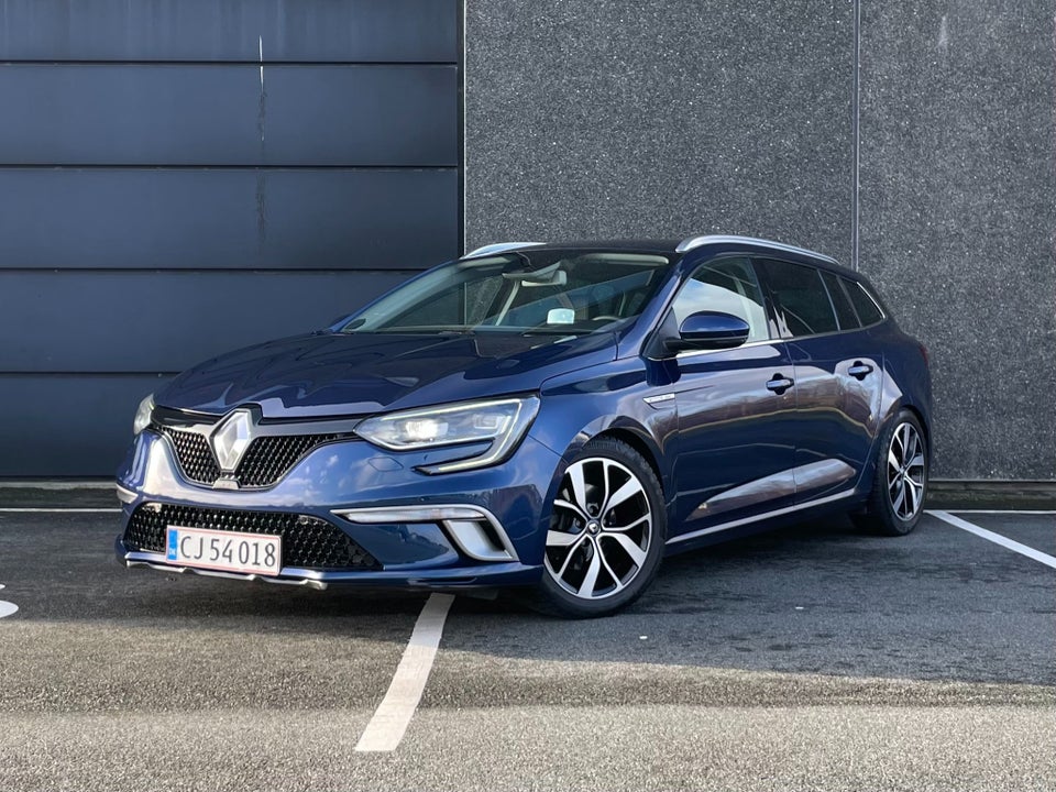 Renault Megane IV 1,3 TCe 160 Bose Edition Sport Tourer EDC 5d