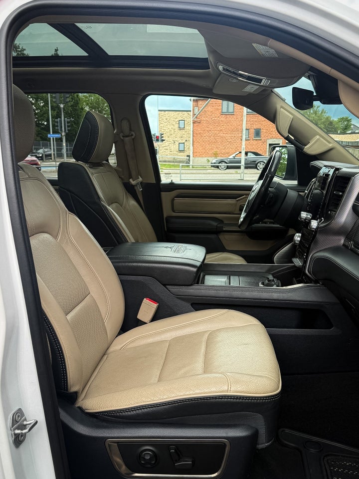 Dodge RAM 1500 5,7 V8 Limited Crew Cab aut. 4x4 4d