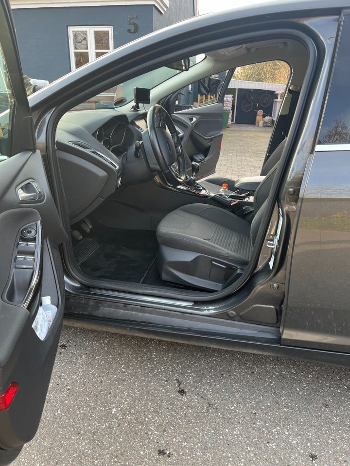 Ford Focus 1,5 SCTi 150 Titanium stc. 5d