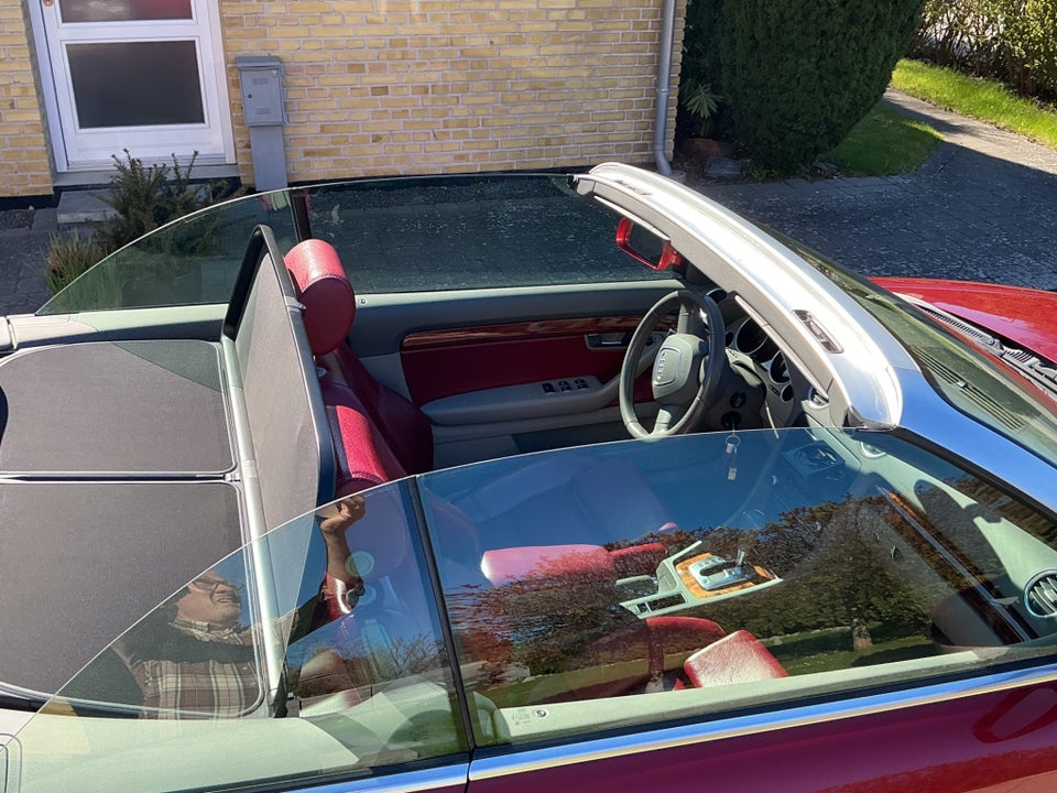 Audi A4 3,2 FSi Cabriolet Multitr. 2d