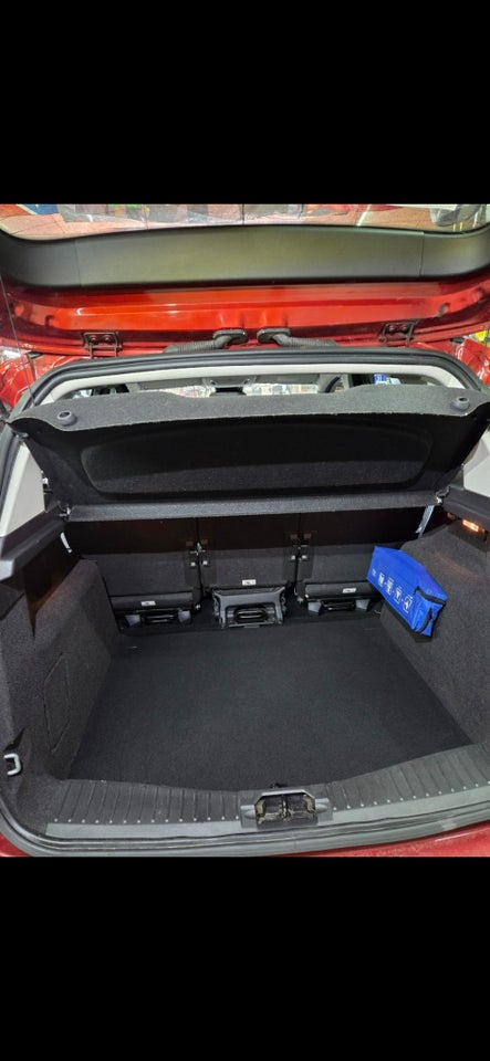 Ford C-MAX 1,5 SCTi 150 Titanium 5d