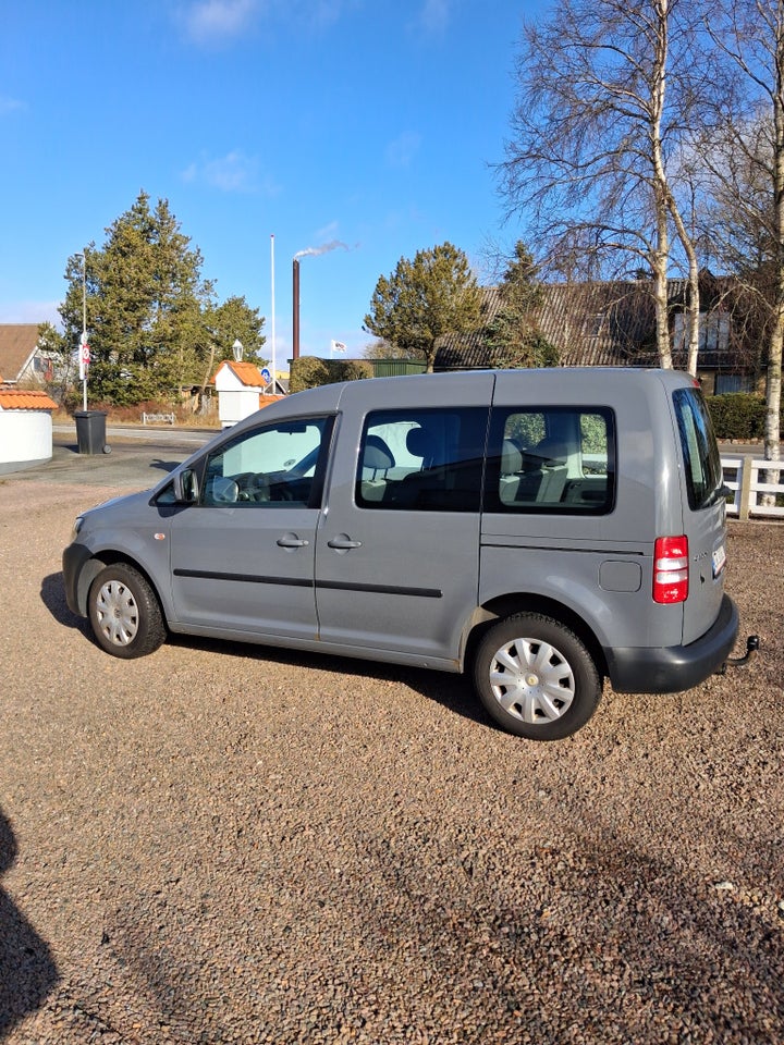VW Caddy 1,2 TSi 85 Trendline 5d