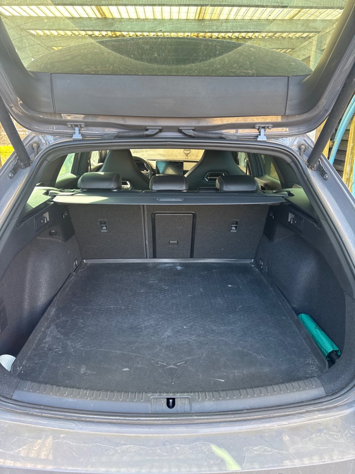 Cupra Leon 1,5 eTSi High Sportstourer DSG 5d