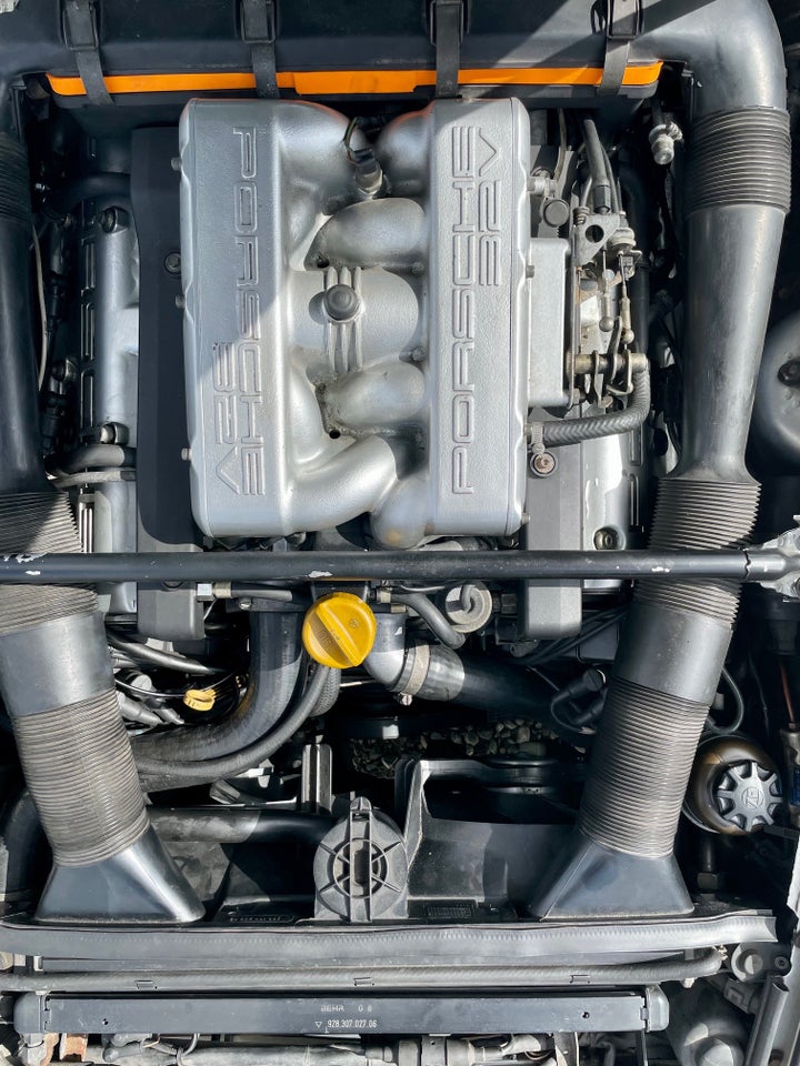 Porsche 928 4,7 S 3d