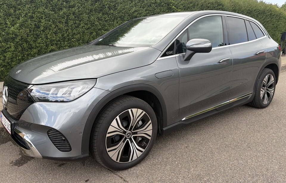Mercedes EQE300 SUV 5d