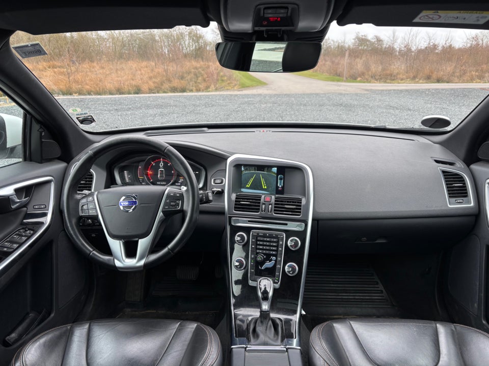 Volvo XC60 2,0 D4 190 R-Design aut. 5d