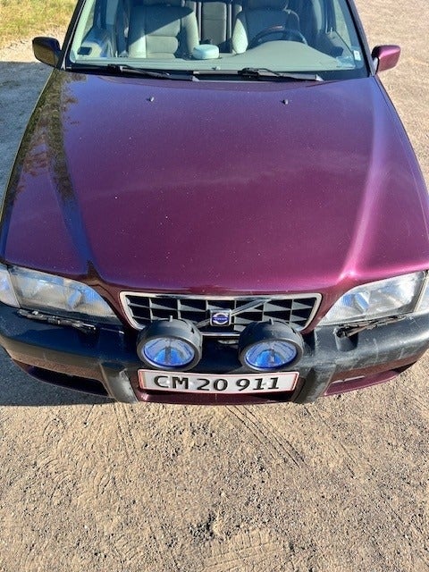 Volvo V70 2,4 T Cross Country aut. AWD 5d