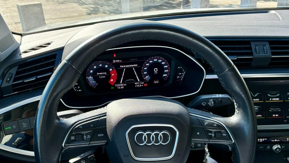 Audi Q3 35 TFSi Advanced Prestige 5d