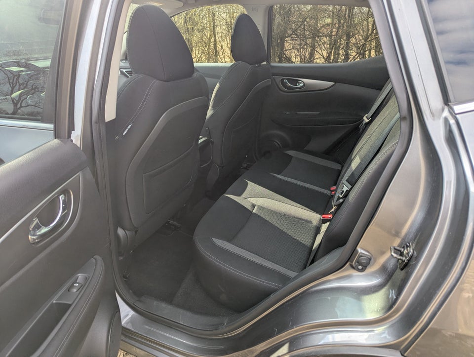 Nissan Qashqai 1,2 Dig-T 115 N-Connecta X-tr. 5d