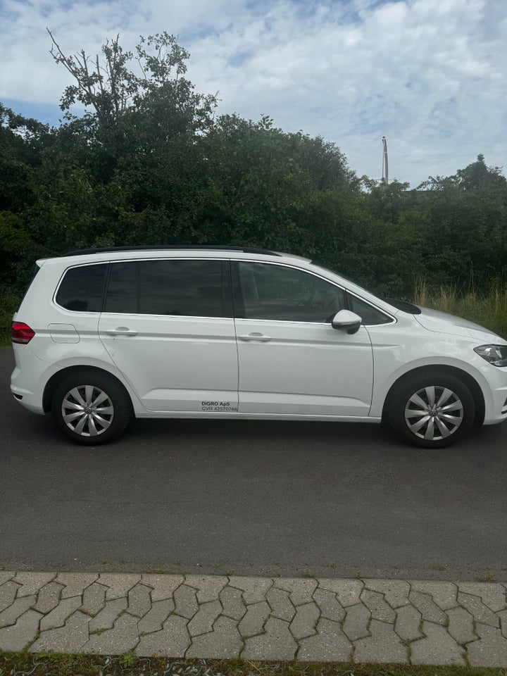 VW Touran 1,6 TDi 115 Comfortline DSG Van 5d