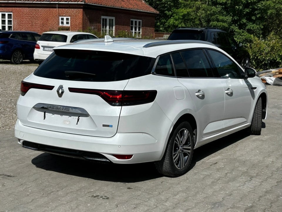 Renault Megane IV 1,6 E-Tech Intens Sport Tourer 5d